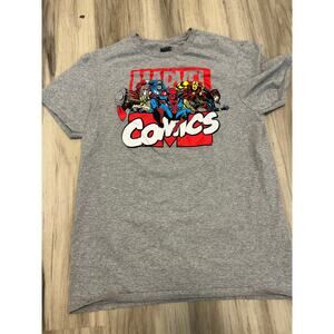 Marvel Group Shot Gray Short Sleeve Graphic T-Shirt Adult Size Medium